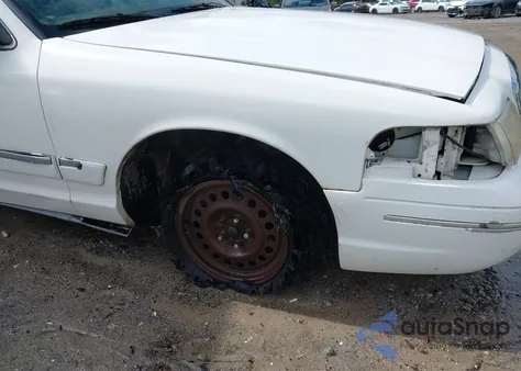 1999 Mercury Grand Marquis Gs from USA, damaged, VIN 2MEFM74W7XX734151